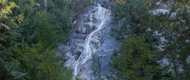 Shannon Falls close to Squamish and the Alice Lakes Provincial Park
