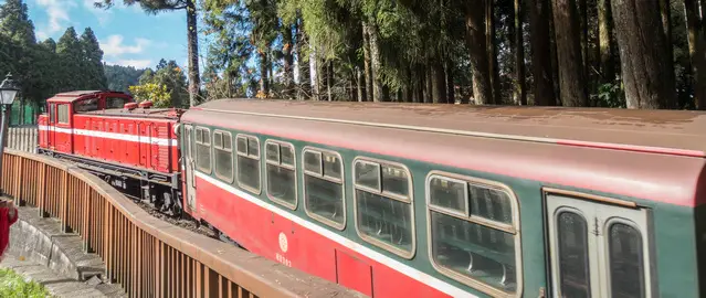Alishan Train