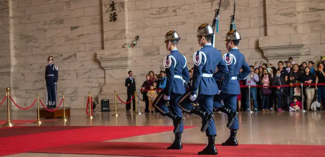 Guard changing at the Chiang Kai-shek Memorial Hall