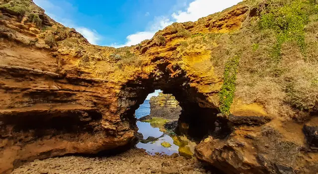 The Grotto during low tide