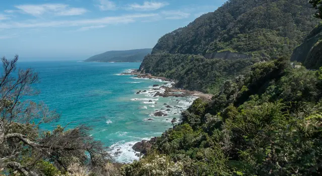 Beautiful view of the coastline along the Great Ocean Road