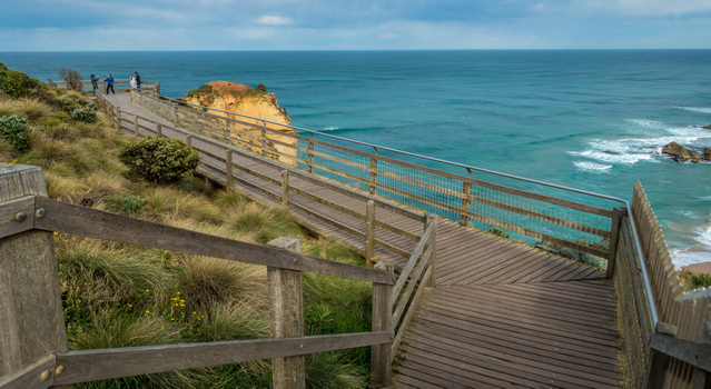 Boardwalk and Platform at the 12 Apostles Lookout