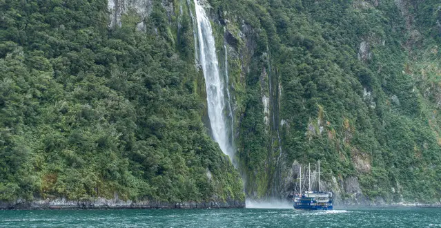 Milford Sound - Waterfall after rainfall
