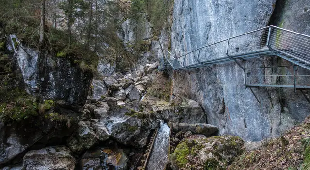 Poellat Gorge - Secured Trail to Neuschwanstein