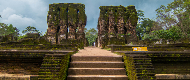 Temple ruins at Polonnaruwa
