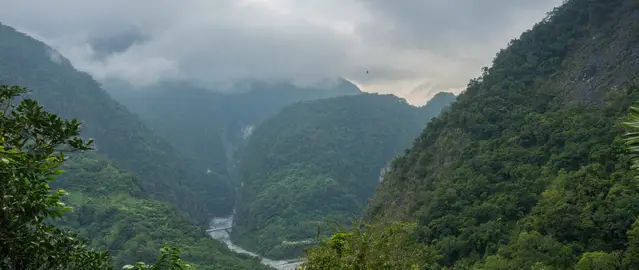 Fast changing weather in the Taroko Gorge