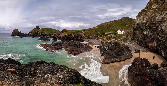 The nearby Kynance Cove
