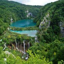 Plitvice Lakes in Croatia - Hiking Guide for Entrance 1 and 2