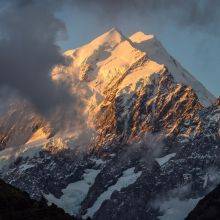 9 Tips and 5 Walks and Hikes in the Mount Cook - Aoraki National Park