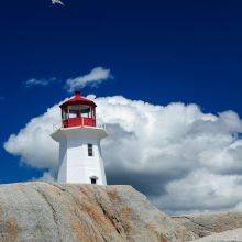3 Tips for Visiting Peggy's Point Lighthouse and Cove in Nova Scotia