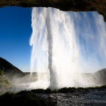 Seljalandsfoss and Skógafoss – 2 Waterfalls Close to Reykjavik in One Day