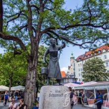Viktualienmarkt – Food and Stall Guide for the Victuals Market in Munich