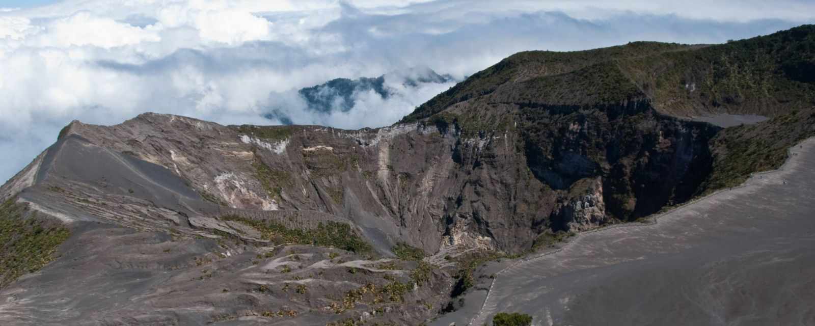 Irazú Volcano