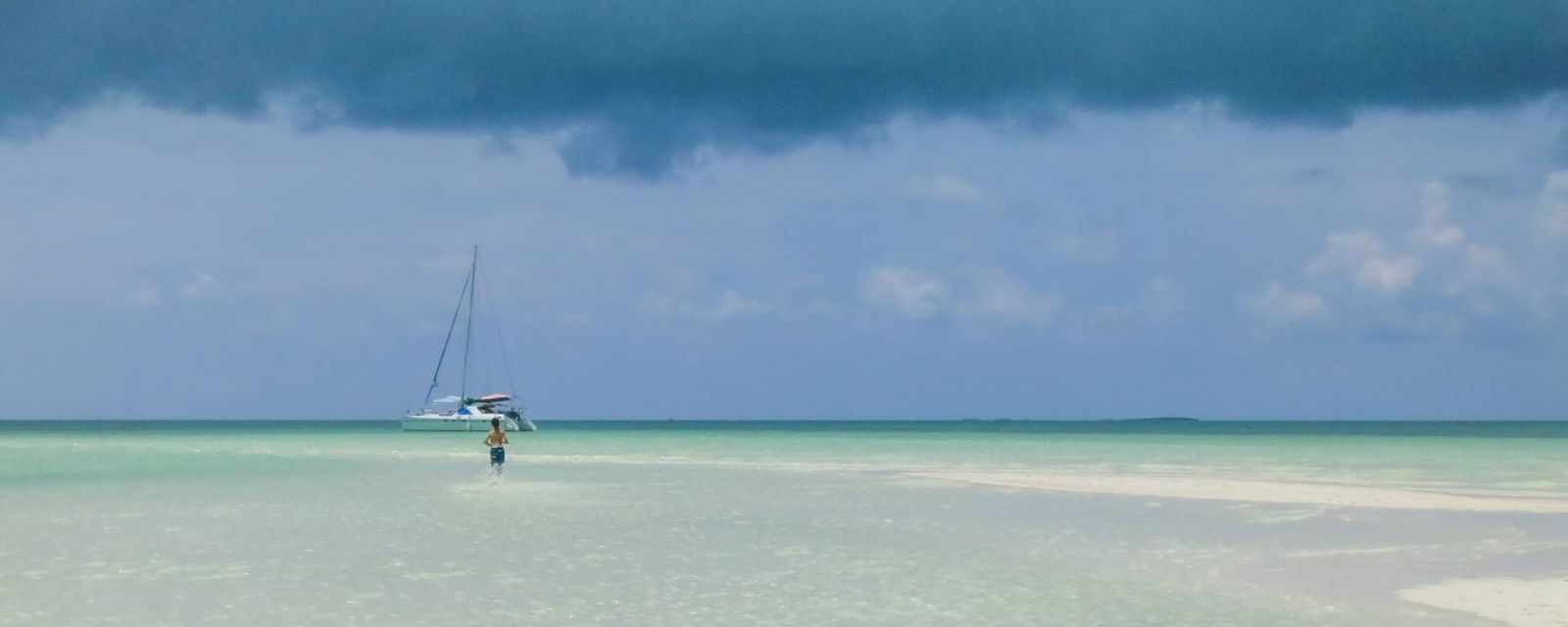 Experience the Cayo Largo Lagoon in Cuba on a Boat Tour