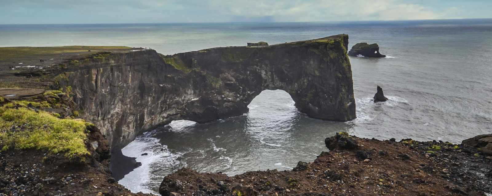 Dyrhólaey - 4 Tips and When to See Puffins