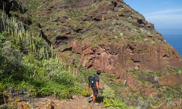 The PR TF 8 hiking trail from Afur