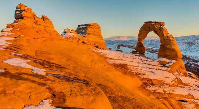 Delicate Arch with snow in the winter