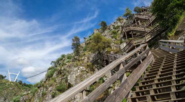 The steep Paiva River Wooden Walkway