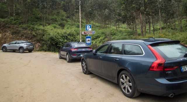 Parking at the access road to the biggest parking area