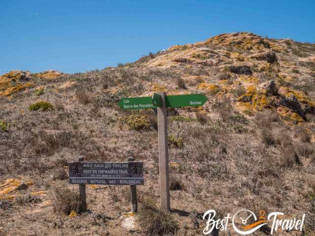 Hiking signs on Berlenga Grande
