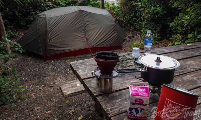 Tent and picnic table in Vancouver Island