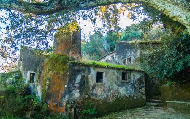 An old weathered building on the Capuchos Convent property.