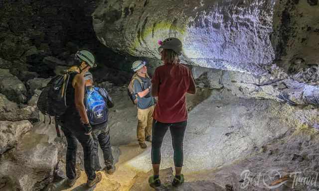 The 16 thousand years old lava tube from Montana Corona