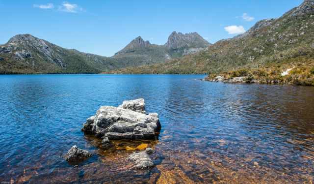 Cradle Mountain on a sunny day