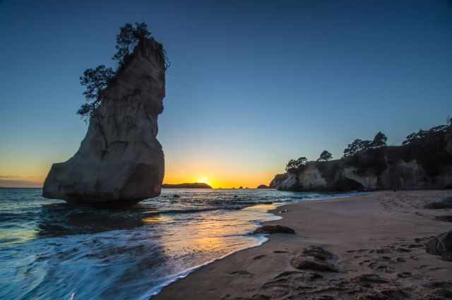 Cathedral Cove at sunrise