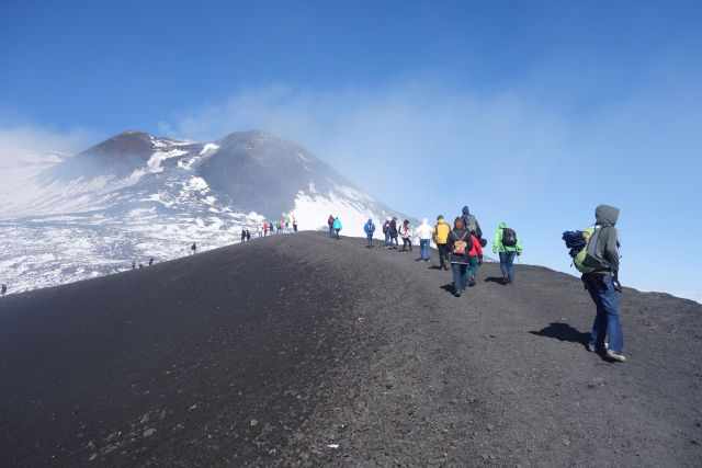 Visitors in the winter on Etna at higher elevations