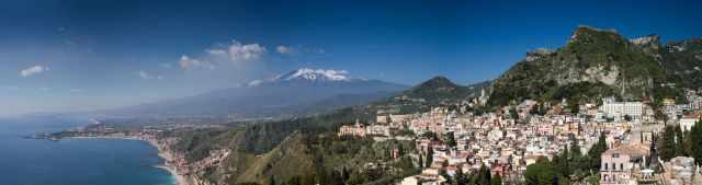 Panorama of Etna and Taormina from the distance.