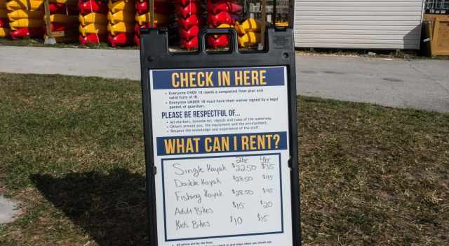 Kayak rental in the Everglades in Flamingo