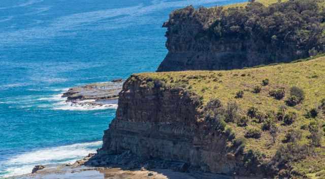 The exposed Figure 8 Pools in the middle of the sea