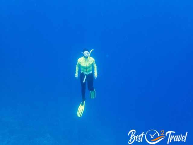 A female free diver