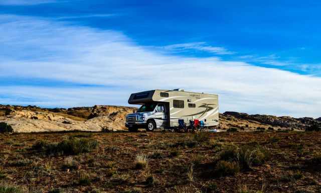 Big camper for four people