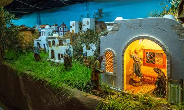 A Christmas crib exhibition in Ingenio.