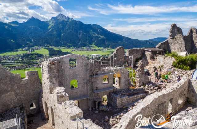 The restoration works at the ruins of Ehrenberg