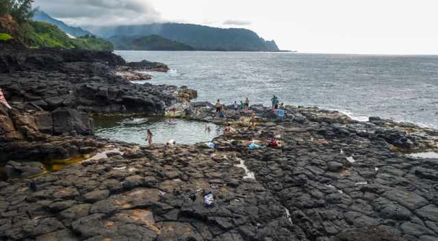 Queen's Bath in Princeville