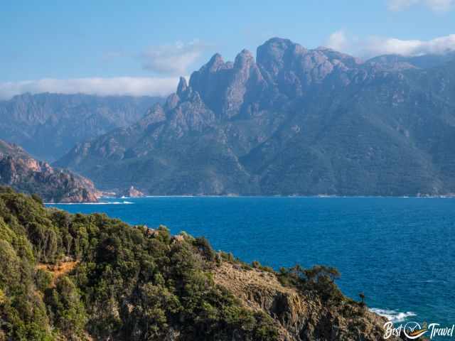 Coastal trail with great view to Porto(Portu)