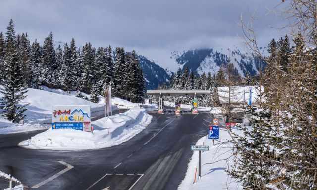 Entrance Gate Gerlos Alpine Road to Krimml