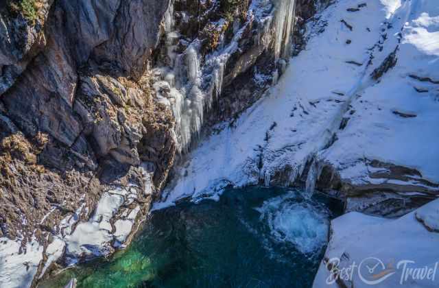 Viewpoint Bergersteif to the middle part of the Krimml waterfall