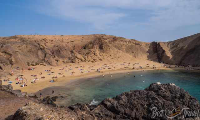 The Papagayo Beach even full of sunbathers in the winter