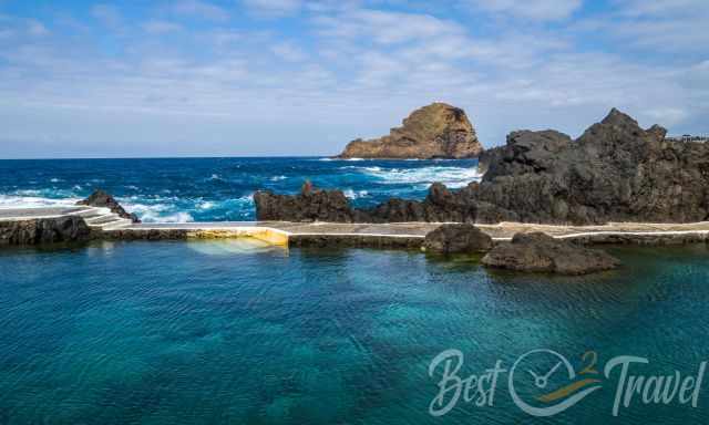 One of the great pools next to the sea