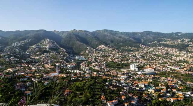 View from Pico dos Barcelos to Funchal