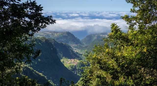 View from Levada do Caldeirao Verde PR9 