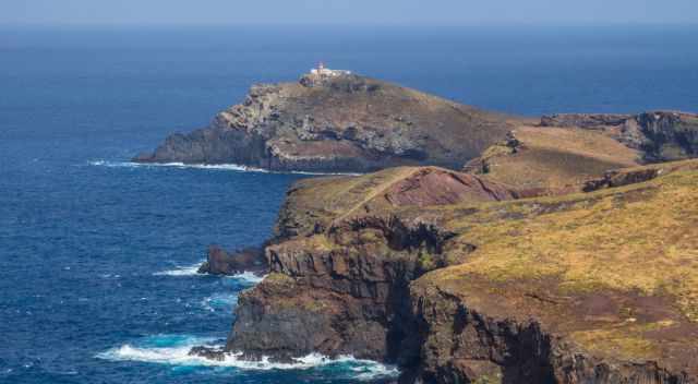 Sao Lourenco Peninsula and Lighthouse