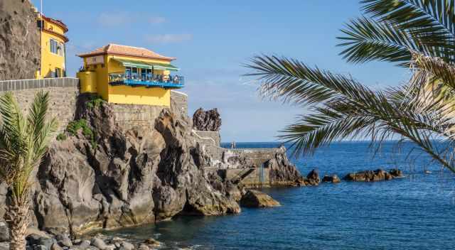 The so called natural pool area and ladder at Ponta do Sol