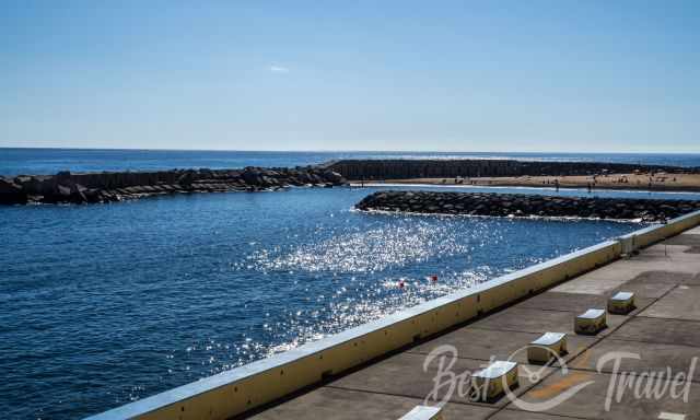 The view to the right at Calheta