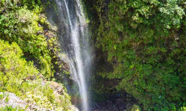 A hidden waterfall on the trail to Caldeirao do Inferno