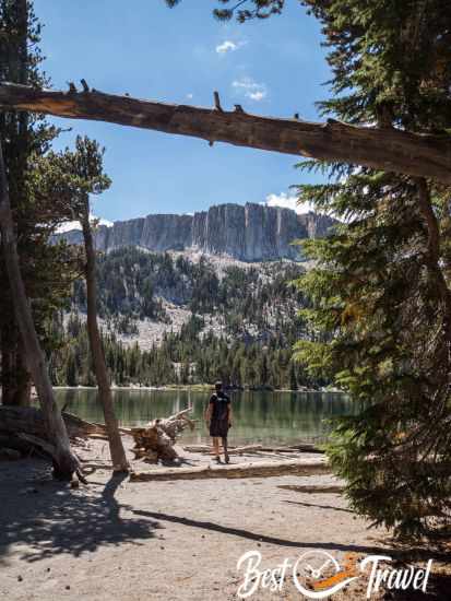 One of the many mountainous lakes at Mammoth Lakes